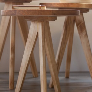 Modern Tapered Leg Tripod Round Table The Gerason Wooden Tripod Decorative Stool. Reclaimed Wooden Table image 3