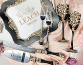 Black gold Wedding Cake Serving Set and champagne flutes, flutes and cake server sets, Engraved cake server set with glasses