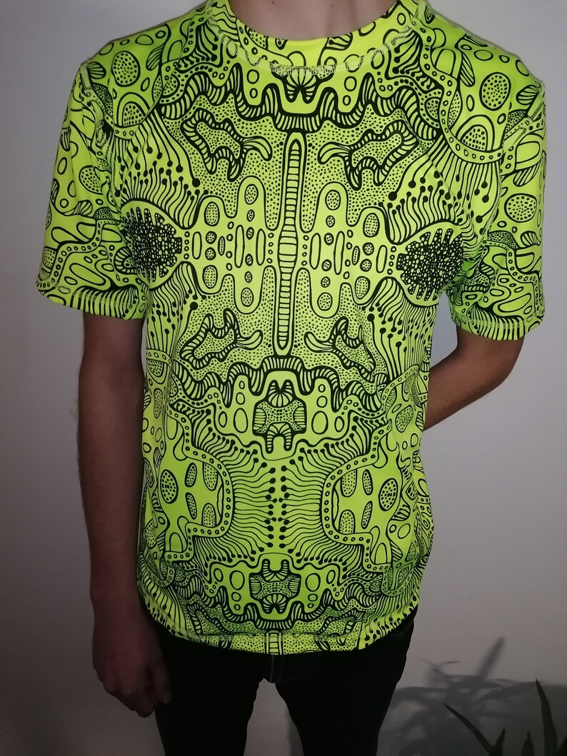 uv reactive t shirt