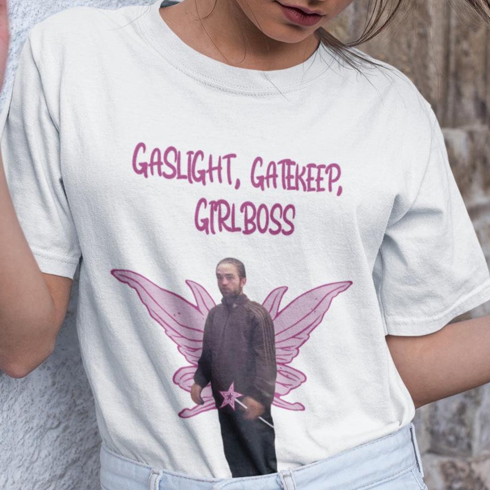 Robert Pattinson Merch Tee Shirt, Robert Pattinson Merchandise Tshirt