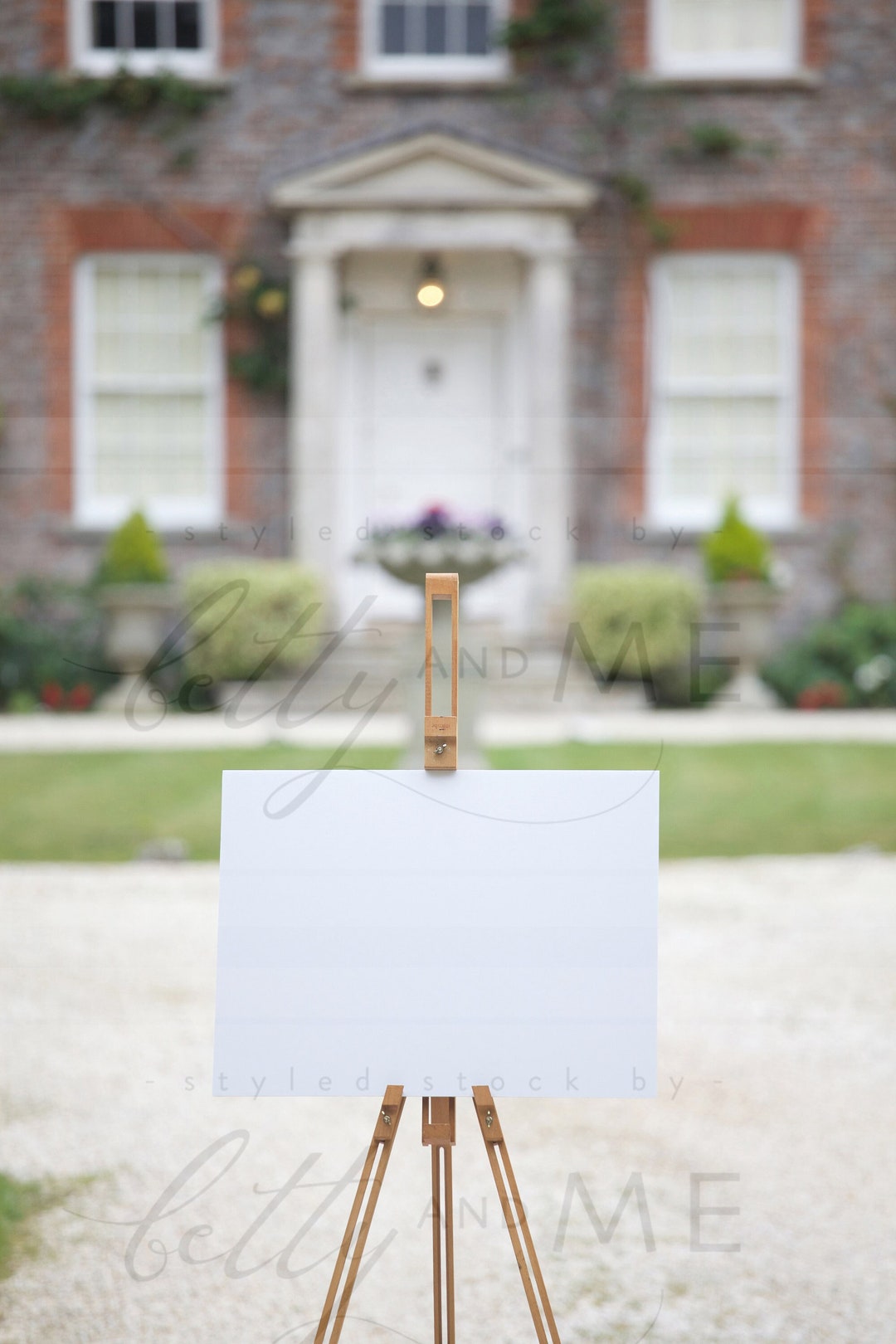 18x24 Easel Mock Up Easel Sign Mockup Poster Mockup Etsy UK