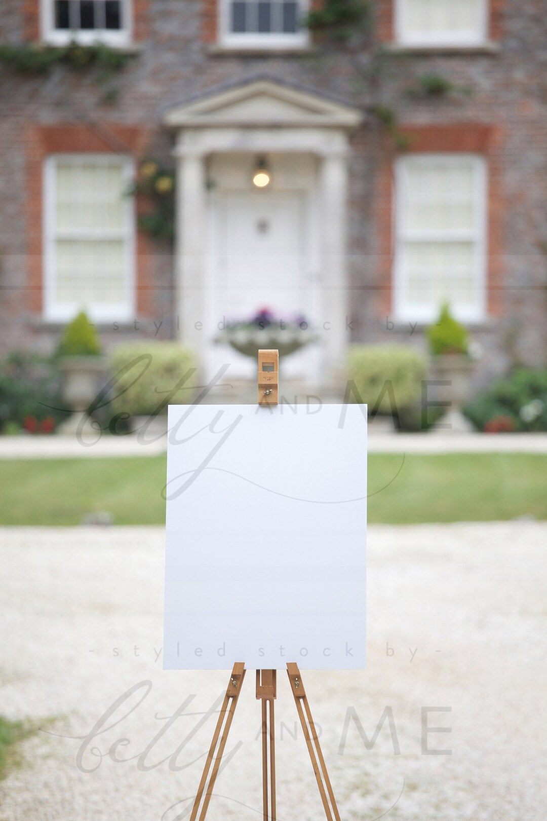 PSD 18x24 Easel Poster Mock Up Easel Sign Mockup Etsy