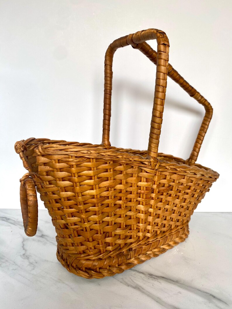 Vintage Wicker Wine Basket | French Picnic Carrier, Rustic Farmhouse or Cottagecore Decor Bild 8