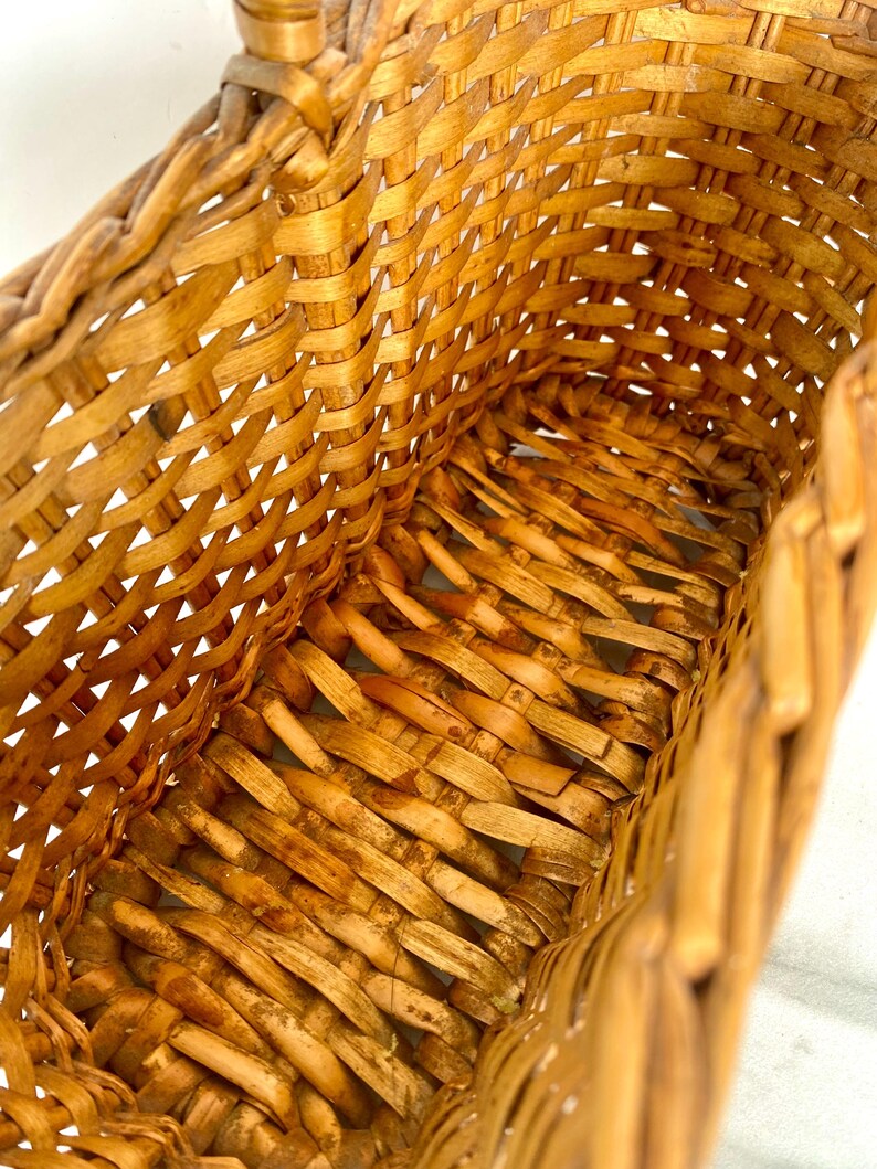 Vintage Wicker Wine Basket | French Picnic Carrier, Rustic Farmhouse or Cottagecore Decor Bild 5
