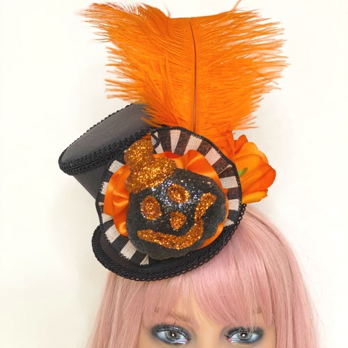 Vintage inspired Halloween mini top hat. Tea Party hat. Alice in