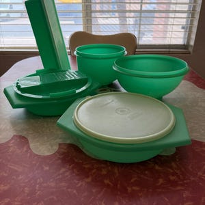 Vintage 8-delat Tupperware Jadeite-durkslag Selleririjärn Skålar Lock