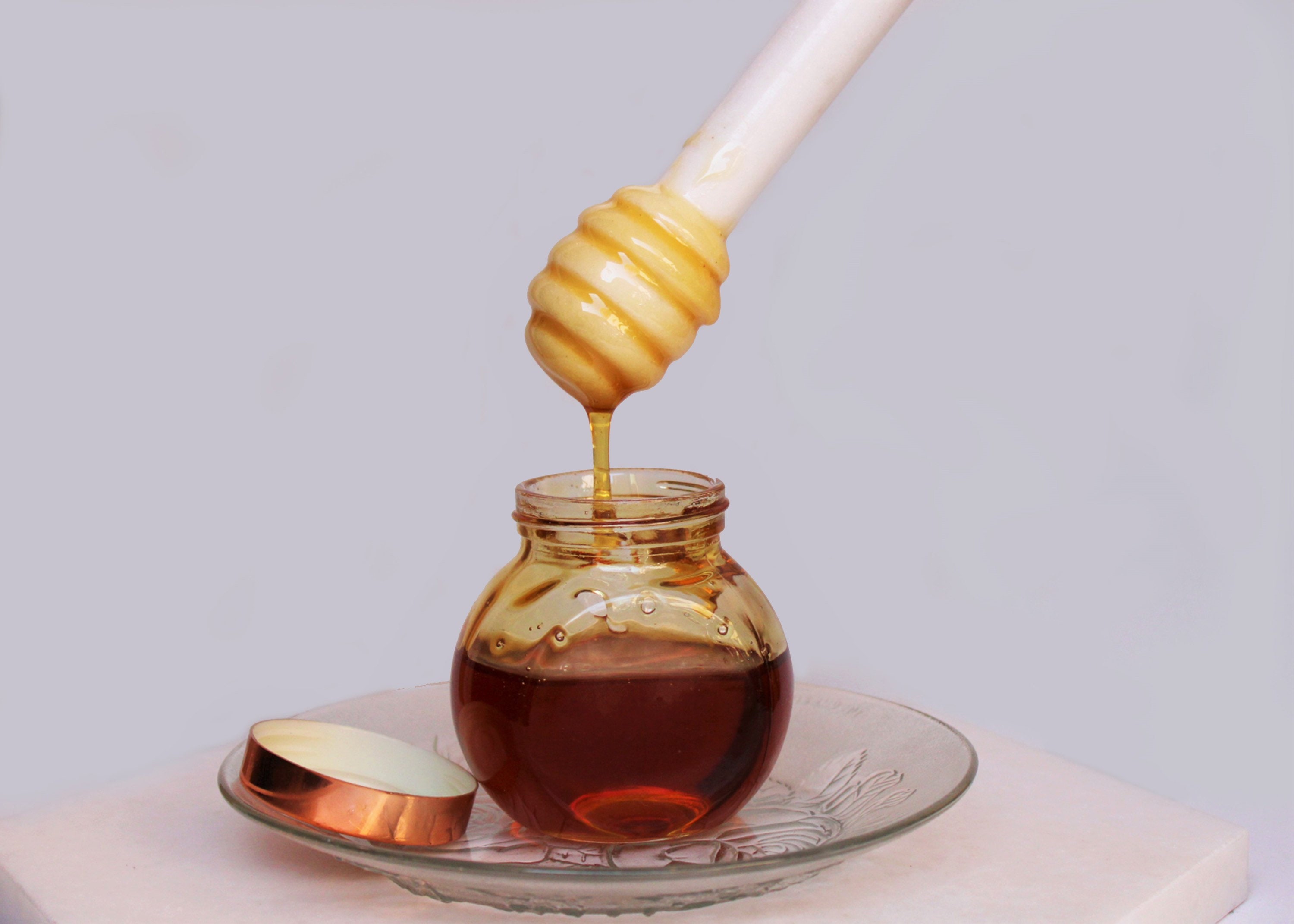 Marble Honey Dipper, Worlds First Handmade Marble Spoon, Favors, Bee Gifts, Premium Beaux Cadeaux