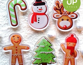 Cute Christmas Pins with Magnetic Clasp - SET of 6 Adorable Pins - Christmas Affix with Different Designs