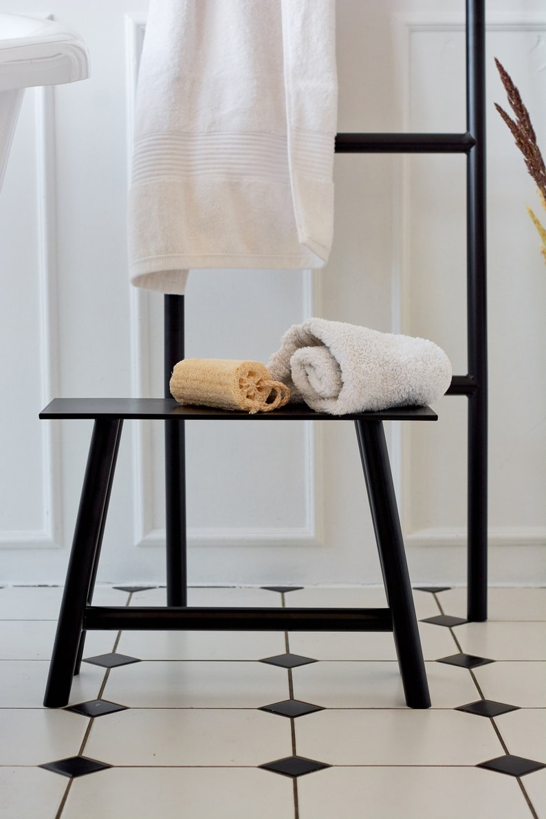 Escabeau en métal Tabouret compact et durable pour enfants Décoration de salle de bain Petit escabeau pour la cuisine Aide de cuisine Noir image 10