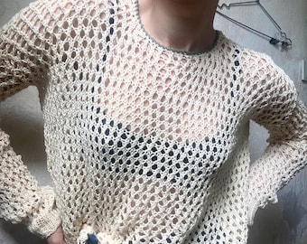 Suéter de malla de ganchillo estilo boho / Top de red de algodón mercerizado orgánico hecho a mano / Jersey de punto ligero y transparente