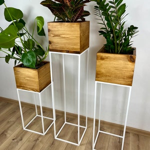 Pflanzenständer, Blumenständer, Blumentopf, Pflanzentopf, Pflanzensäule, Blumensäule, Blumenhocker, Pflanzenregal, Blumentopfgestell, weiß