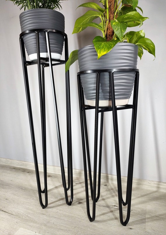 Blumentopfständer Aus Eisen - Vintage Pflanzenständer Mit Wagen-Design