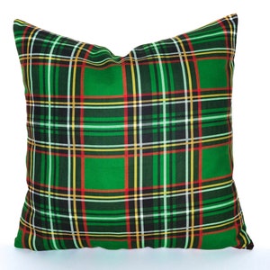 Green Tartan Pillow Cover, Christmas Cushion Cover, Farmhouse Green Plaid Cushion, Christmas Throw Pillow, Christmas Decor, New Year Gift