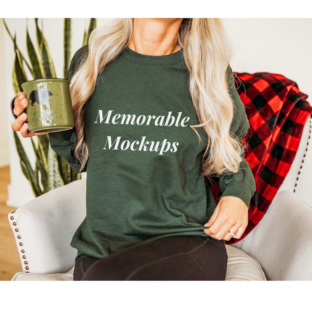 Gildan 18000 Forest Green Sweatshirt Mockup, Gildan Forest Green Mock Up, Green Sweatshirt