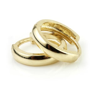 9ct Yellow Gold Plain Cartilage 10mm Huggie Hoop Earring