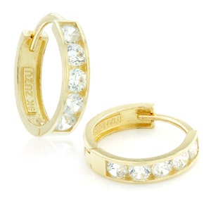 9 Karat Gold Nettes Kanal Set CZ Huggies