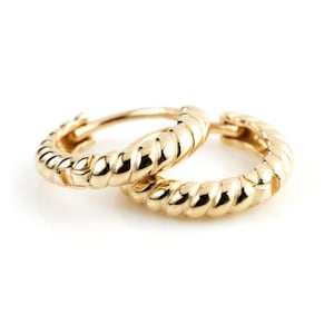 9ct Gold Rope Cartilage Hoop Huggie Earring