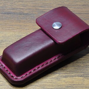 Leather belt pouch for knife
