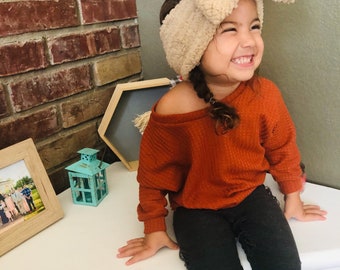 distressed sweater outfit