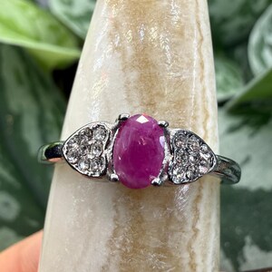 Faceted Ruby Ring Size 8 in 316L Stainless Steel- 4x6mm Oval Gemstone