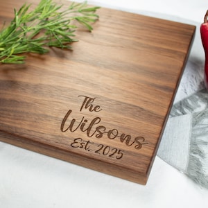 Personalized Cutting Board Name Engraved Housewarming Gift Custom Kitchen Family Christmas Gift Charcuterie Board Wedding Anniversary Gift