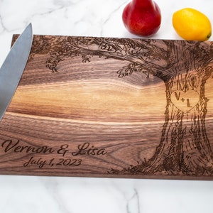 Personalized engraved cutting board oak tree design with initials inside a heart, couples gift for wedding, anniversary, Couples Gift.