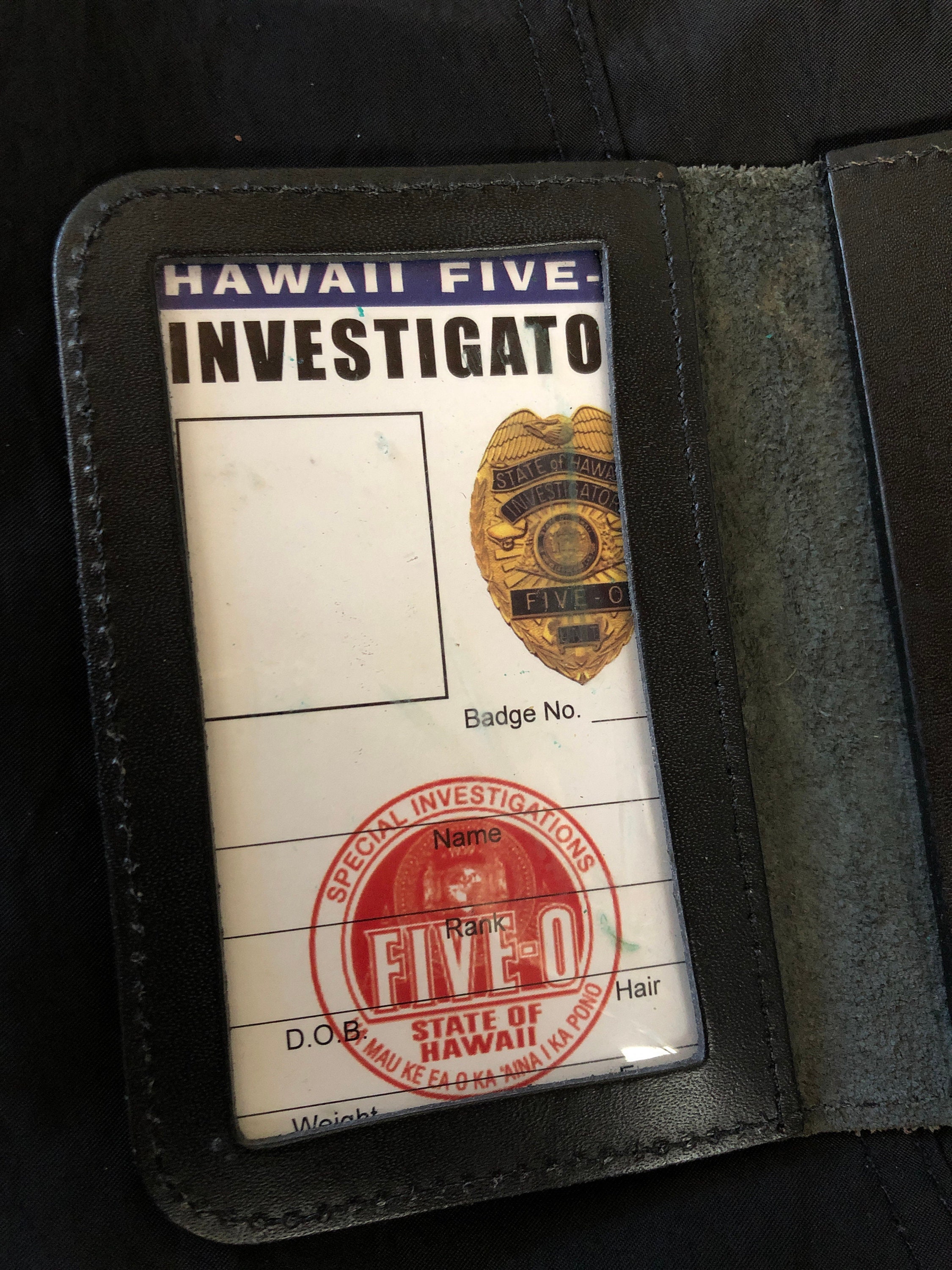 ハワイ FIVE-O Hawaii FIVE-O バッジ ホルダー IDカード付 Hawaii ハワイ FIVE-O バッジ, レザーホルダー, IDカード付の