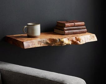 Mesita auxiliar flotante para sofá, estante de madera de arce con borde natural, mesa auxiliar de pared para libros, velas, plantas y mandos a distancia, estante lateral para sofá, decoración de sala de estar