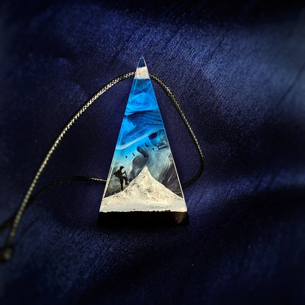 Mountaineering Gift A Unique Nature Inspired Mountain Exploration Necklace For Outdoor Lover, Adventure Hiking Accessory  Wanderlust Pendant