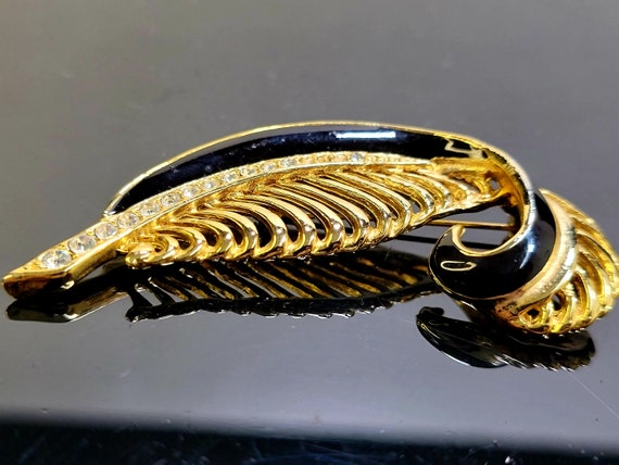 Vintage Gold and Black Enamel Feather Brooch,feat… - image 2