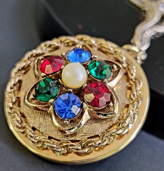 Multi color flower picture locket necklace, locket