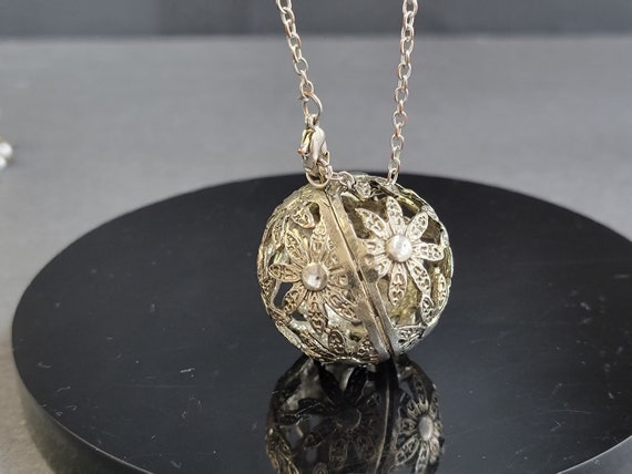 Silver large flower pendant long chain necklace, … - image 3