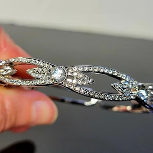 Vintage 90s Clear Crystal Hinged Bracelet, Silver-Tone Chunky Zircon Jewelry, chunky crystal bracelet,bridal party bracelets