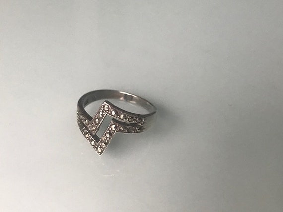 925 Sterling Silver Thin Zig Zag Stacking Ring, C… - image 3