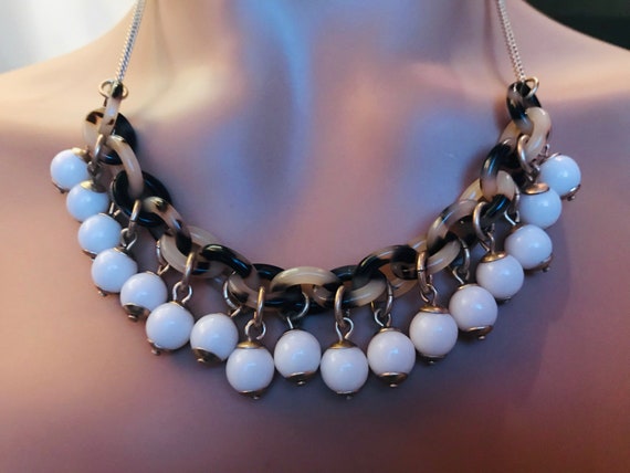 J Crew small pearl drop necklace,Choker collar ne… - image 8