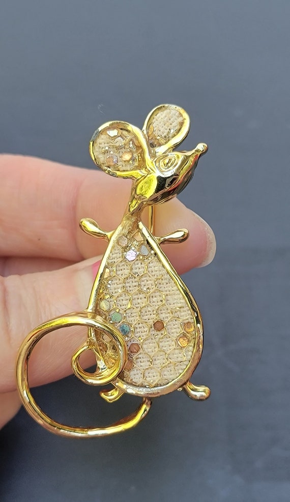 Gold tone cat brooch pin lot ,jungle cat brooch v… - image 10