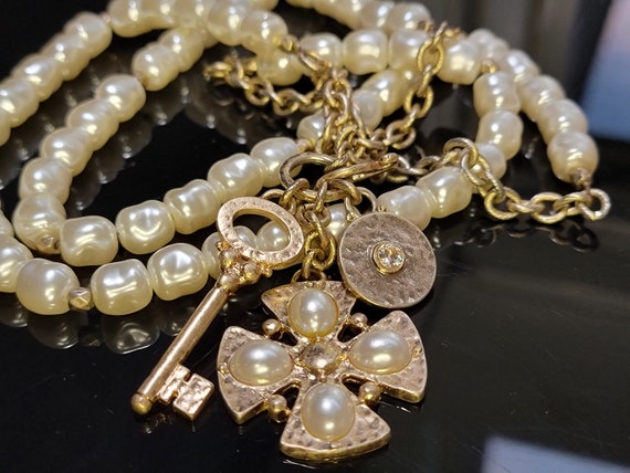 Multi strand pearl statement necklace,Cross neckl… - image 9