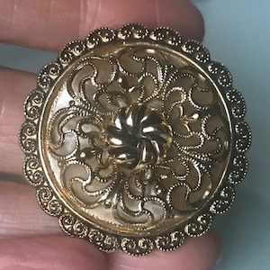 Vintage Gold Filigree Shawl Ring 1960s, Scarf rings Scarf ring gold,Scarf ring for women,Gift for 70 year old woman,Mothers day gift