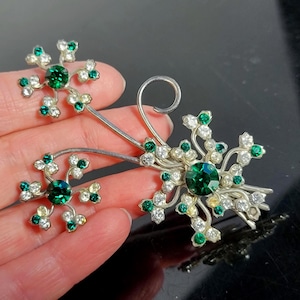 Vintage Emerald Crystal Flower Brooch, Large Green Floral Pin, Oversize Silver-Tone Lapel Pin, Retro 60s Jewelry