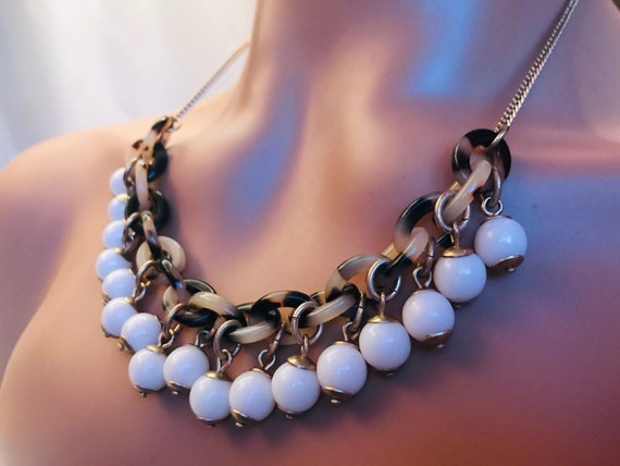 J Crew small pearl drop necklace,Choker collar ne… - image 5