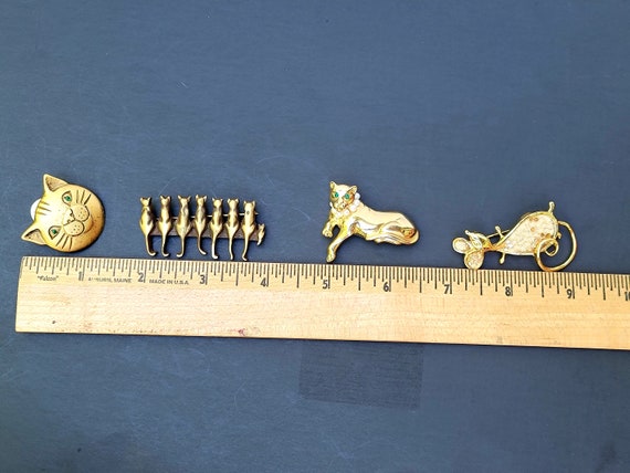Gold tone cat brooch pin lot ,jungle cat brooch v… - image 8