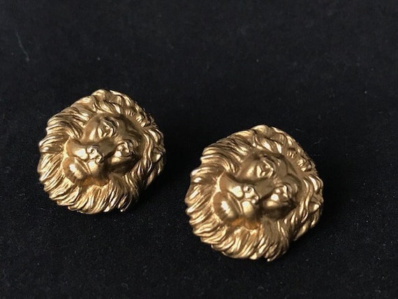 Large Gold Lion Face  clip on Screw-Back Earrings… - image 2