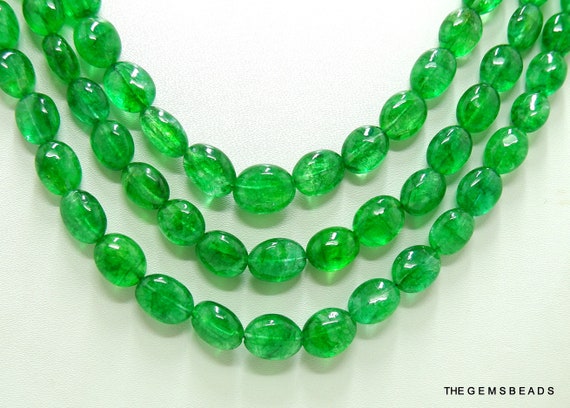 Emerald strand necklace deals