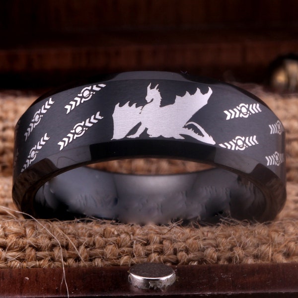Monster Hunter World Ring The Fatalis Dragon Ring Anillo de boda de tungsteno negro Hombres Mujeres Promesa Compromiso Anillo de regalo de aniversario de boda