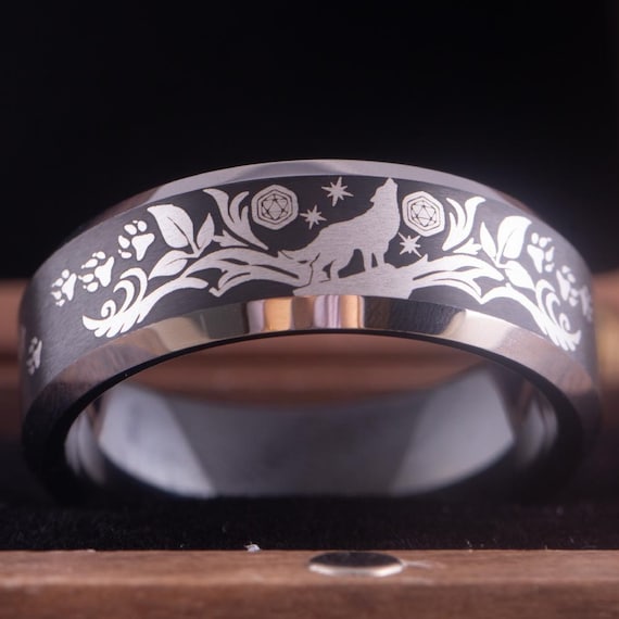 Wolf Paw Wild Howling Wolf Ring Alpha Wolf Ring Black Wedding Band Alone Wolf Night Ring Custom Engraved Tungsten Ring Anniversary Gift