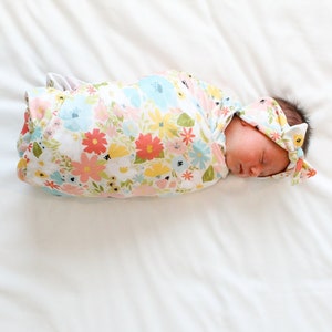 Floral Baby Swaddle Blanket, Baby Girl Swaddle, Floral Blanket, Newborn Swaddle, Girl Baby Blanket, Swaddle Set, Stretchy Knit Swaddle