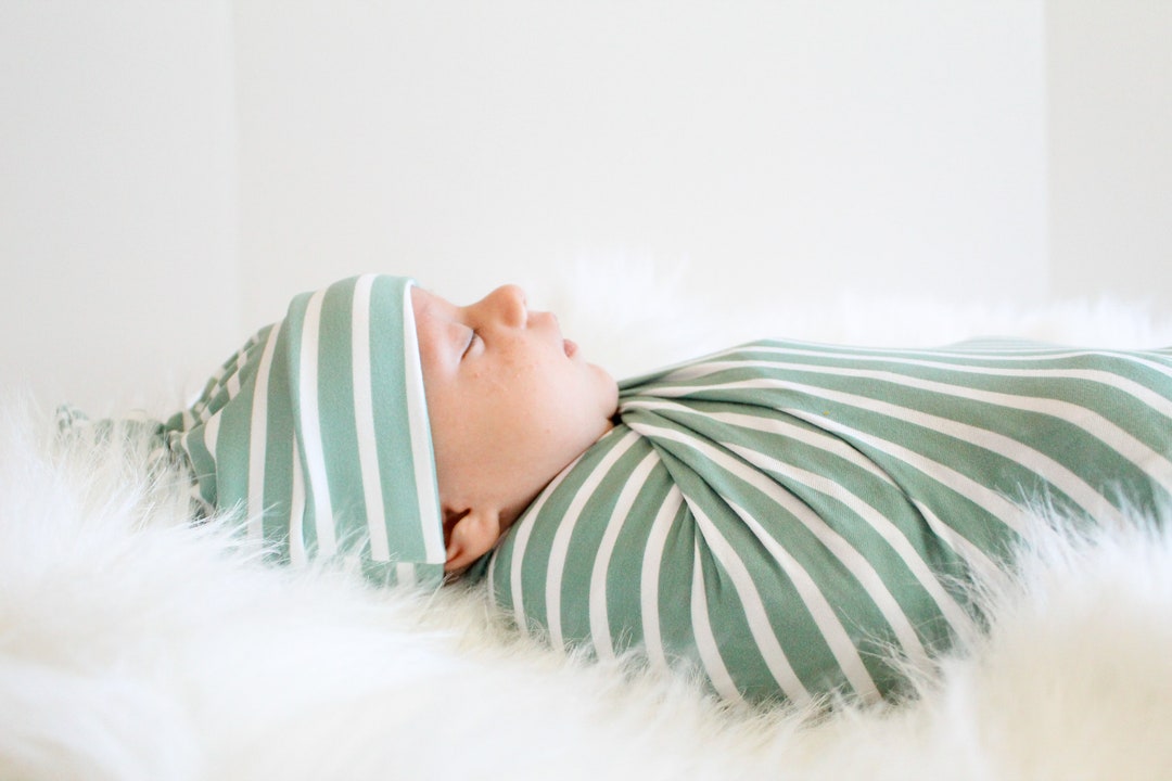 Green swaddle and hat set hotsell