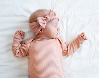 Pink Ribbed Newborn Knotted Gown, Baby Outfit, Baby Gown, Newborn Dress, Gown and Swaddle Set, Pink Newborn Gown Girl