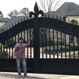 Driveway /wrought iron /estate gates “The Scout Gate “