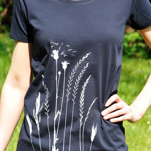 Women's T-Shirt "Vineyard Grasses"